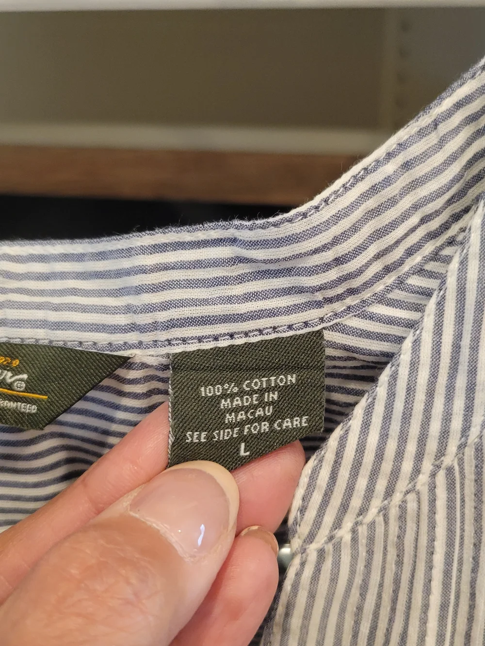 Eddie Bauer Blue and White Striped Women's Pullover Blouse - Picture 4 of 6